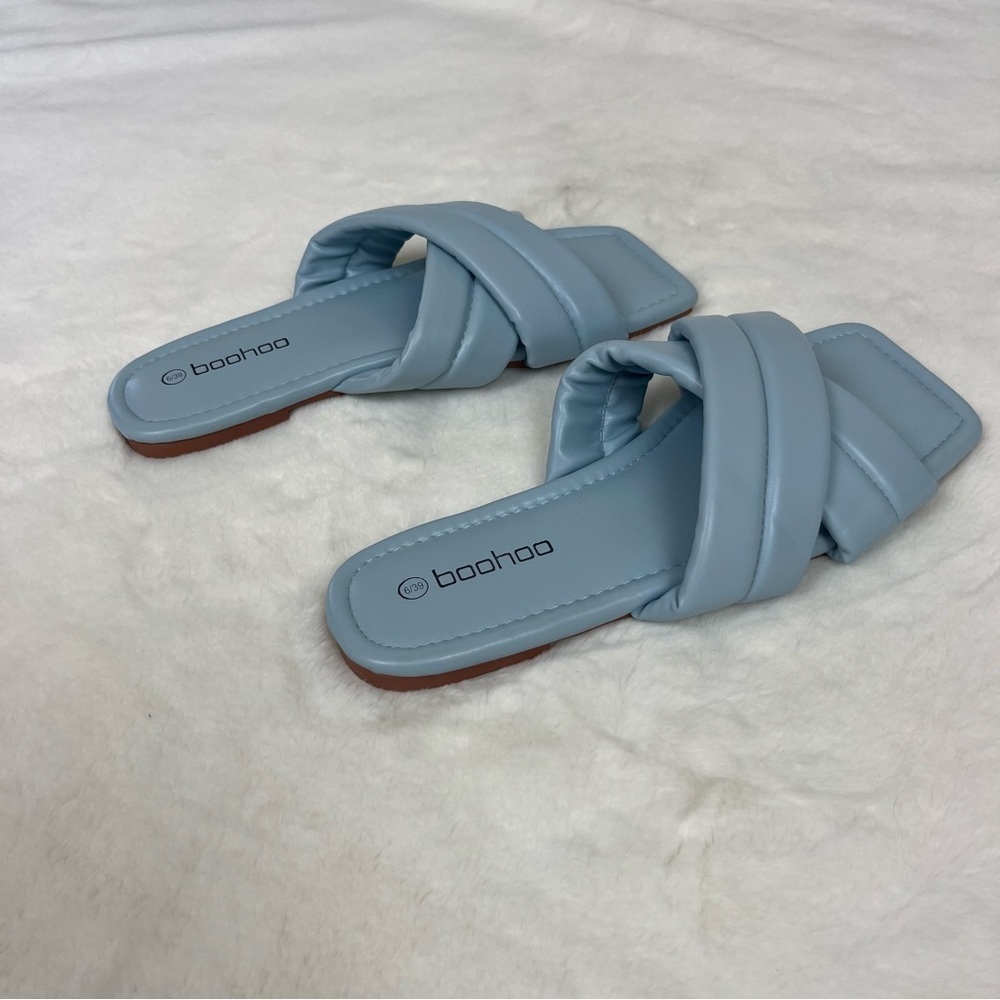 NWT BOOHOO WIDE WIDTH PADDED CRISS STRAP SLIDE SANDALS IN PASTEL BLUE SIZE 6 - Picture 14 of 15